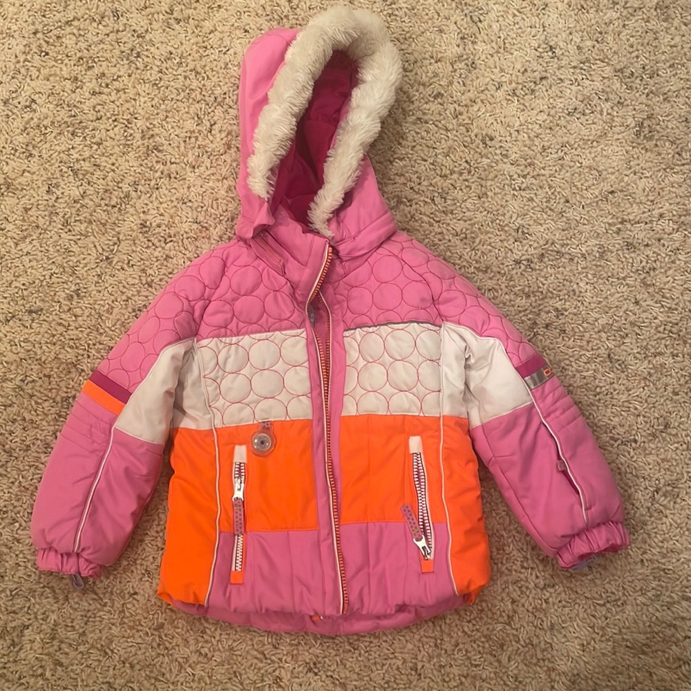 Kids Obermeyer I-Grow up up Snow Jacket with removable, fur hoodie.